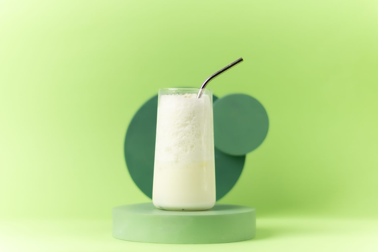 Batida de Coco Cocktail Recipe by DrinksWorld
