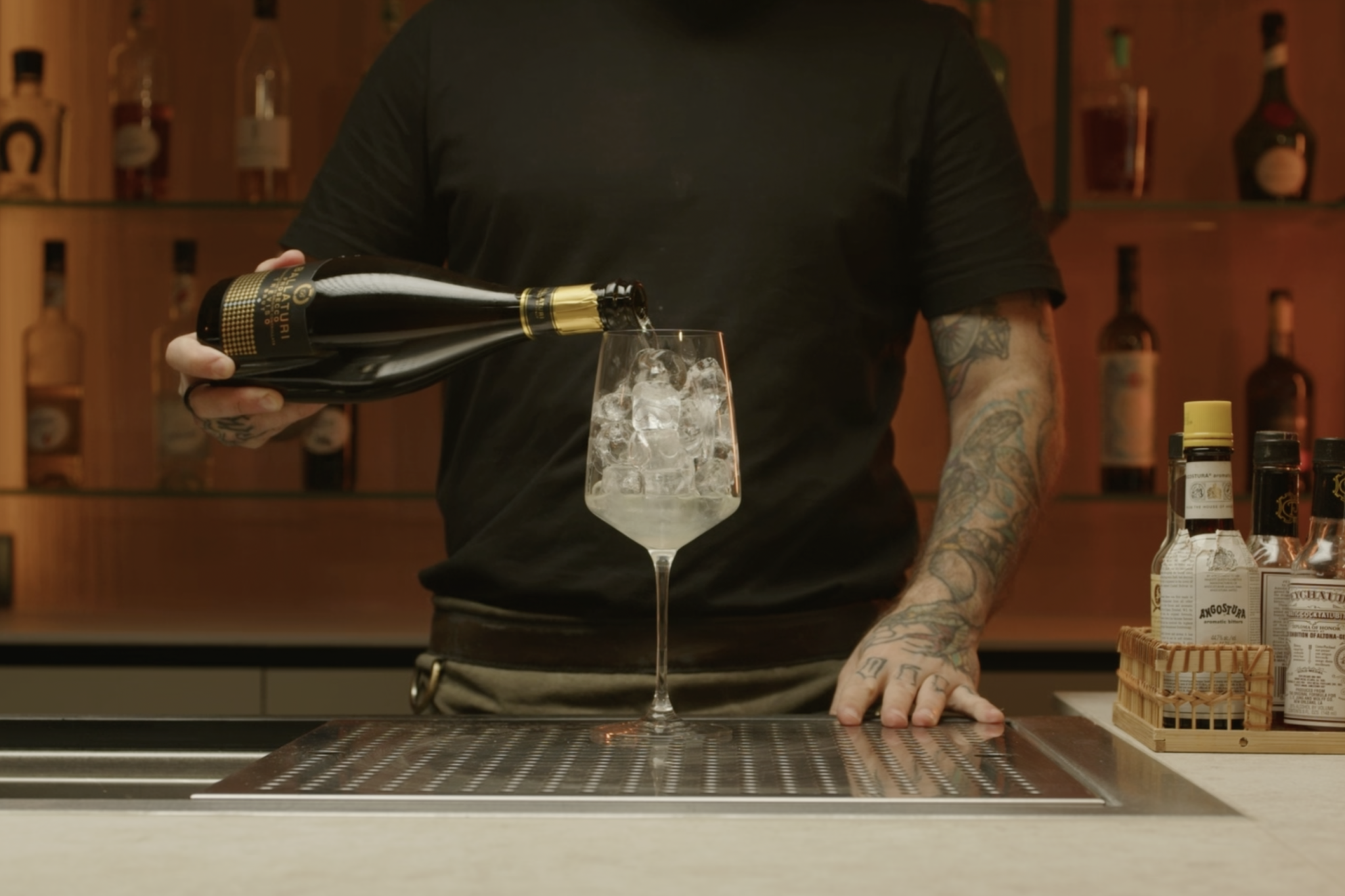 <p>Pour approx. 3 oz of Prosecco over the ice in your wine glass.</p>