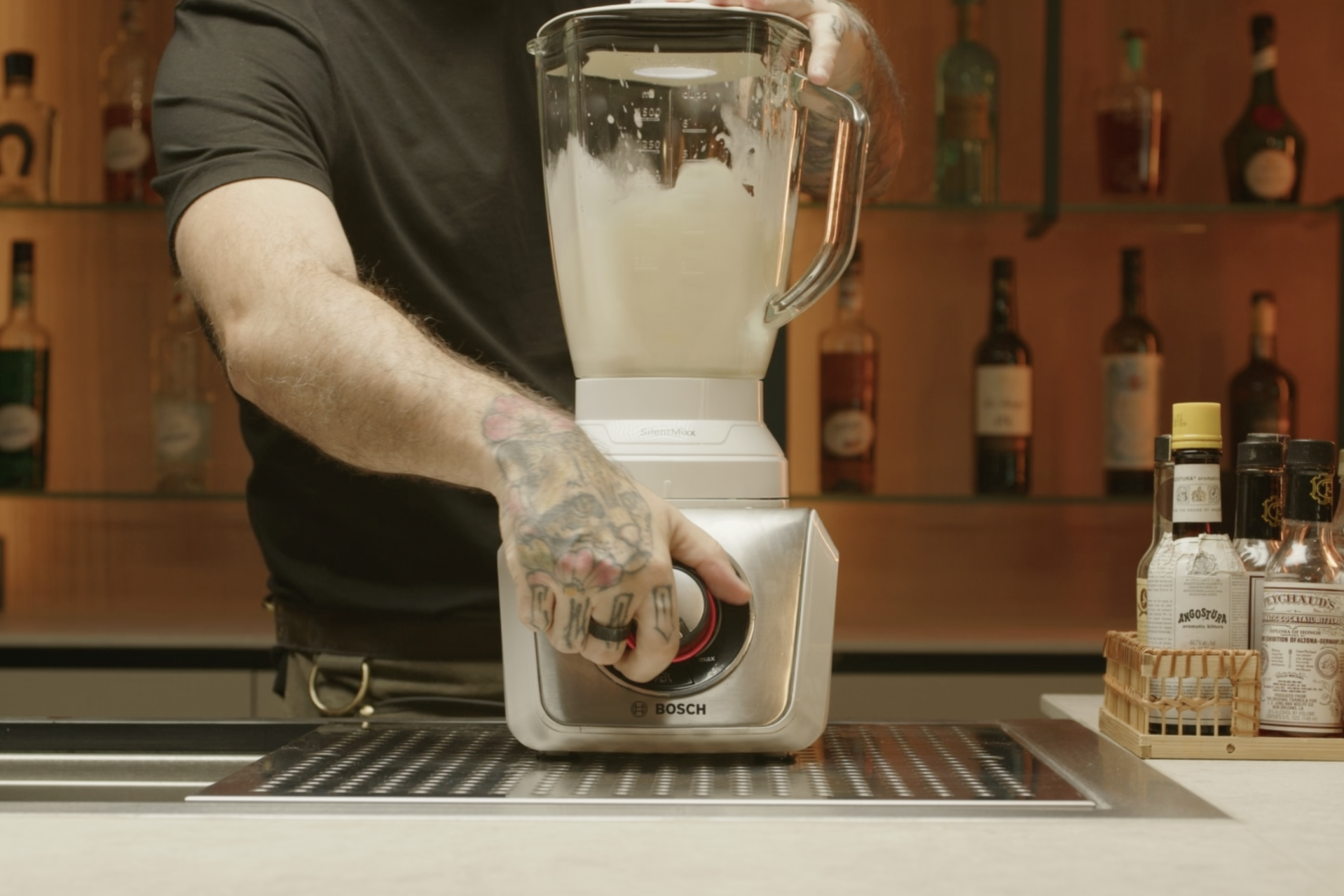 <p>Blend the mixture until it becomes smooth and frothy.</p>