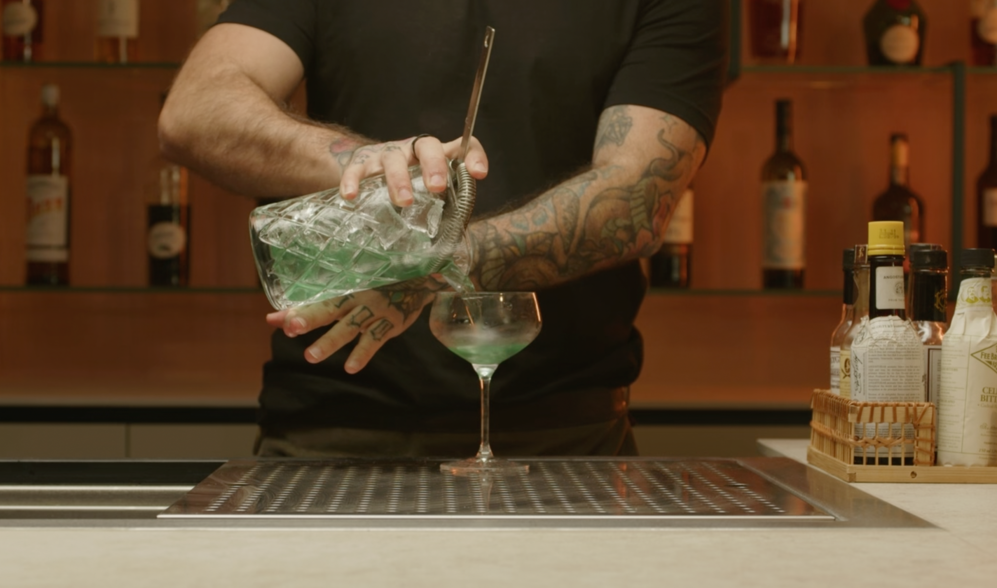 <p>Strain your mixture into the chilled coupe glass.</p>