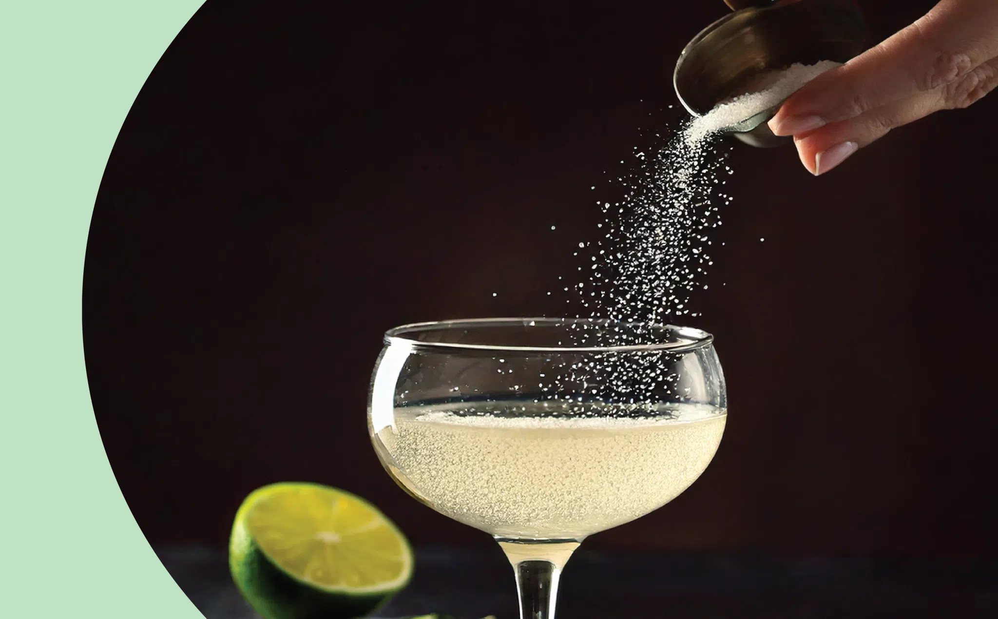 Saline Solution for Cocktails – How to Make and Use it