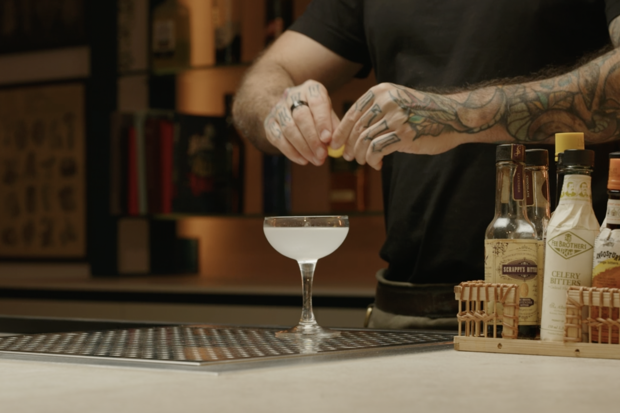 <p>Garnish with a lemon zest if desired.</p>